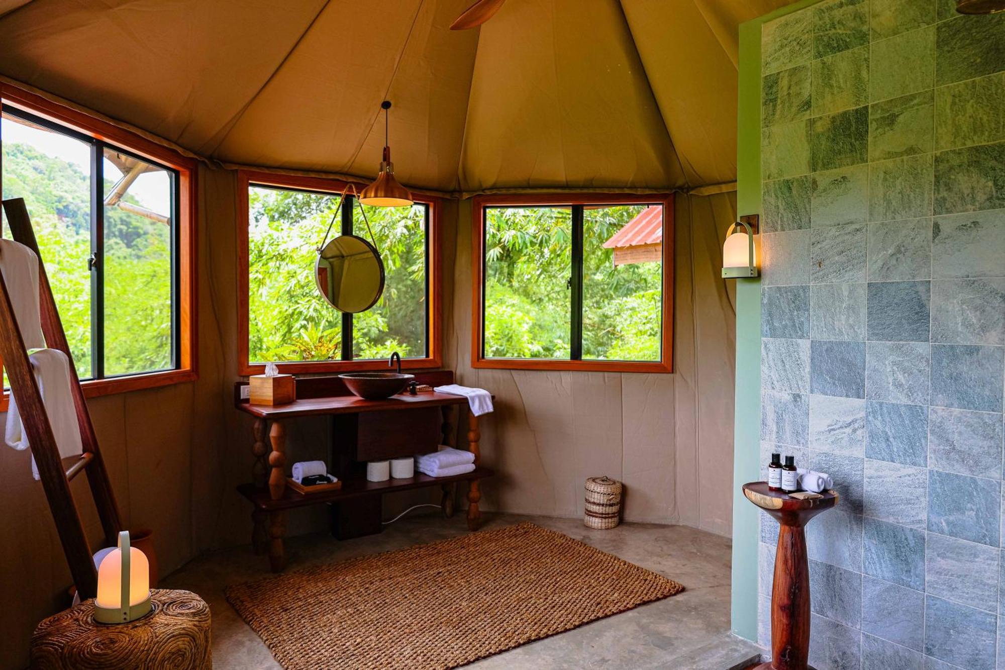 Sleeping Giant Rainforest Lodge Belmopan Bagian luar foto