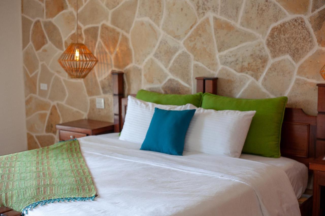 Sleeping Giant Rainforest Lodge Belmopan Bagian luar foto