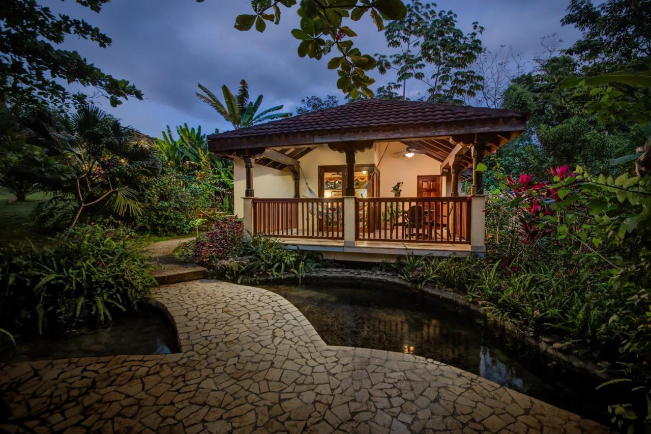 Sleeping Giant Rainforest Lodge Belmopan Bagian luar foto